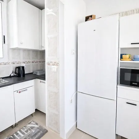Super Two-room With Terrace And Pool